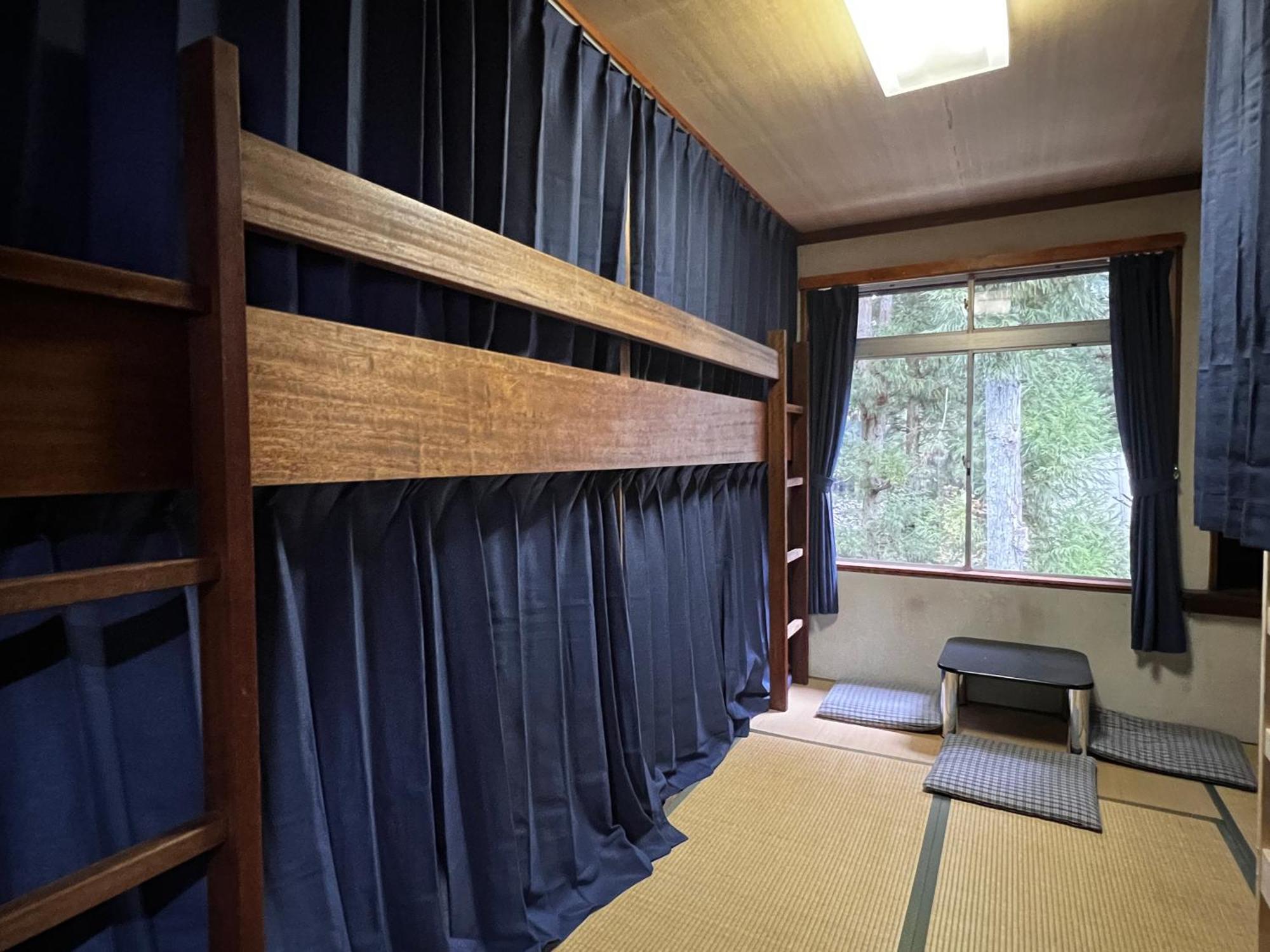 Hotel Sneaky Peaks Hakuba Esterno foto