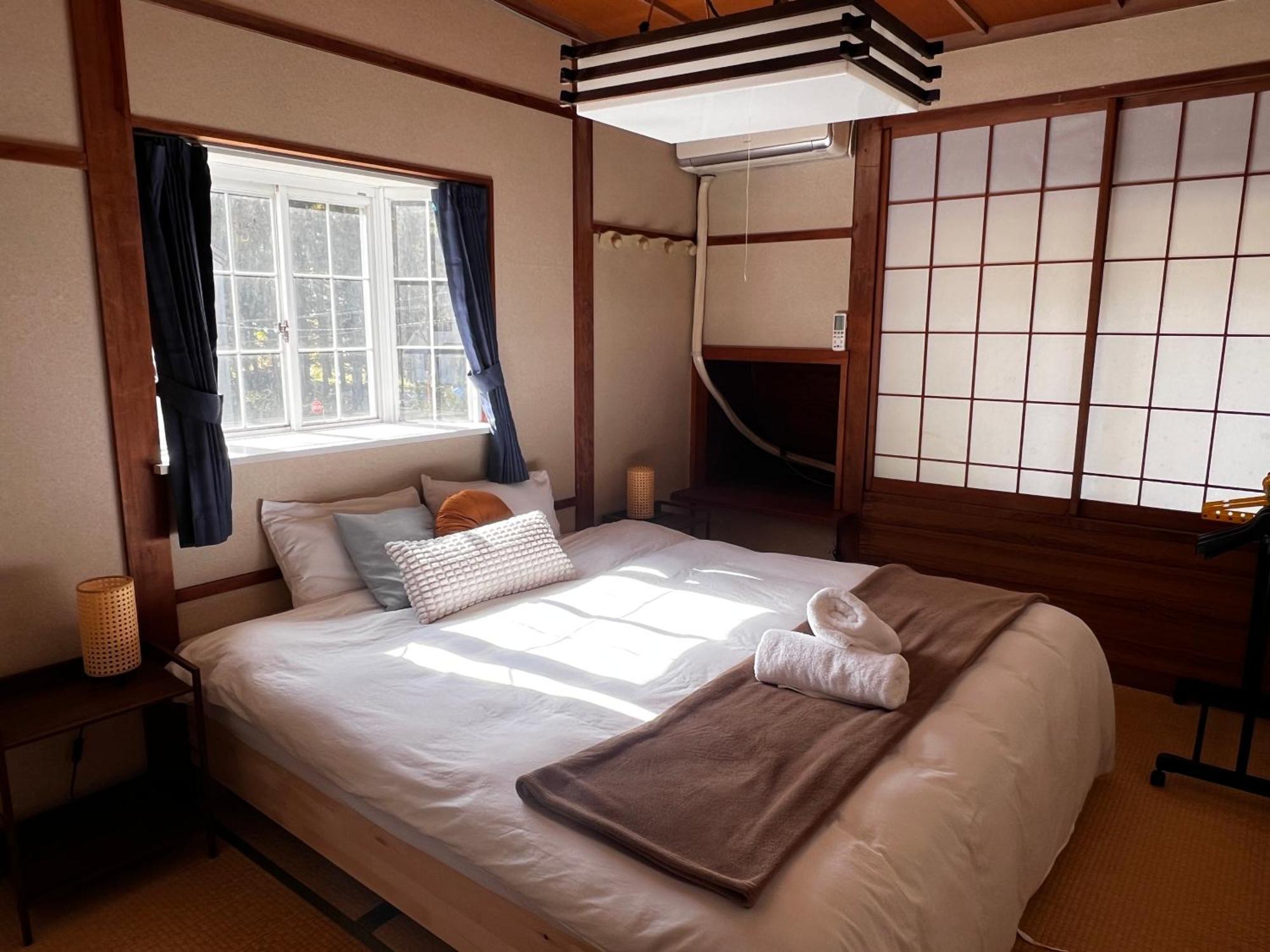 Hotel Sneaky Peaks Hakuba Esterno foto