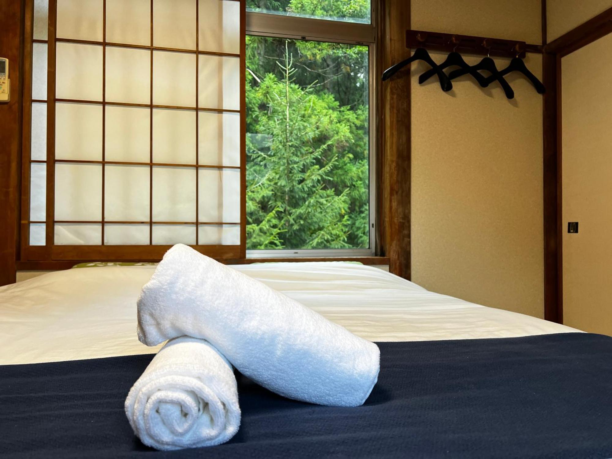 Hotel Sneaky Peaks Hakuba Esterno foto